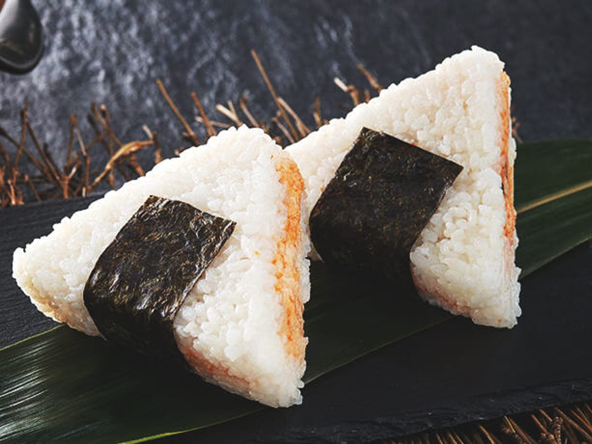 The recipe for salmon onigiri, my secret technique.